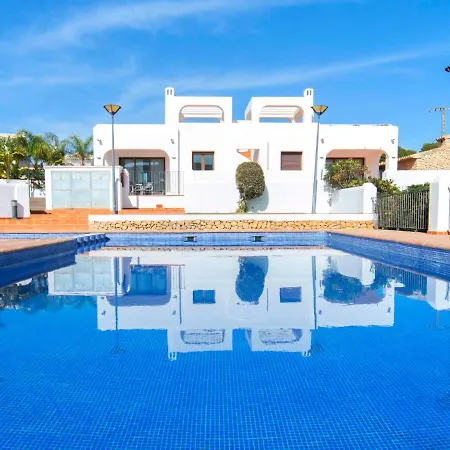Mirador De Les Bassetes By Interhome Hébergement de vacances *