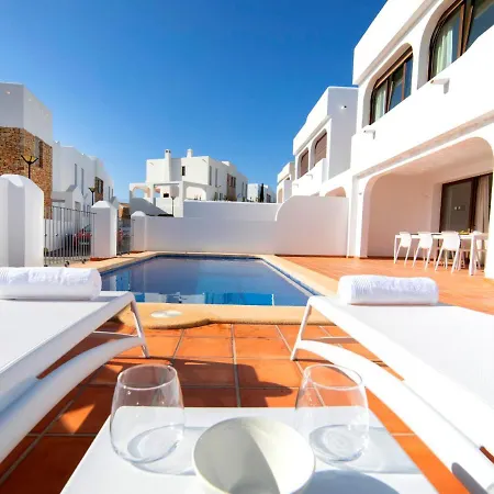 Mirador De Les Bassetes By Interhome