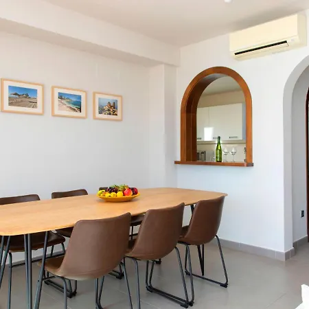 Σπίτι διακοπών Mirador De Les Bassetes By Interhome