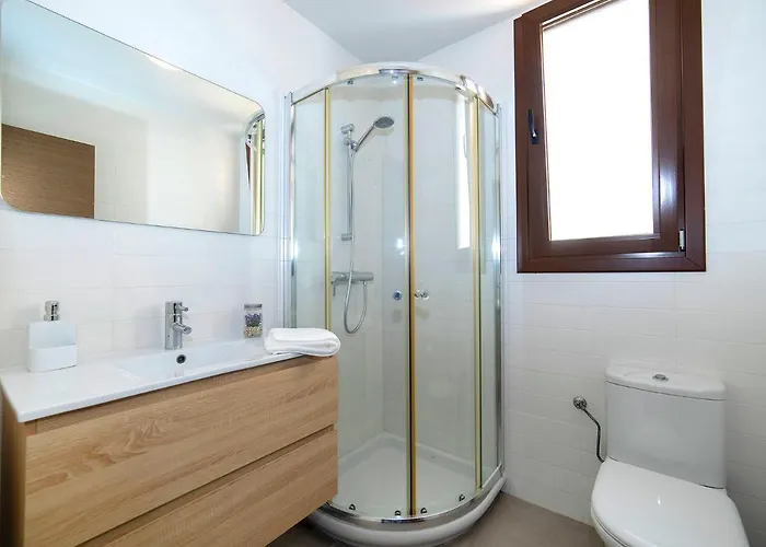 Mirador De Les Bassetes By Interhome